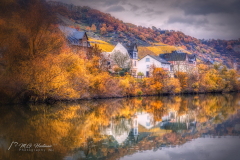 Reflection in the Moselle - Hatzenport (D)