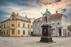 het oudste deel van Fredrikstad. Het werd opgericht op 12 september 1567 aan de oostkant van de Glomma. De oude binnenstad van Fredrikstad met Noord-Europa's best bewaarde fort uit 1660.